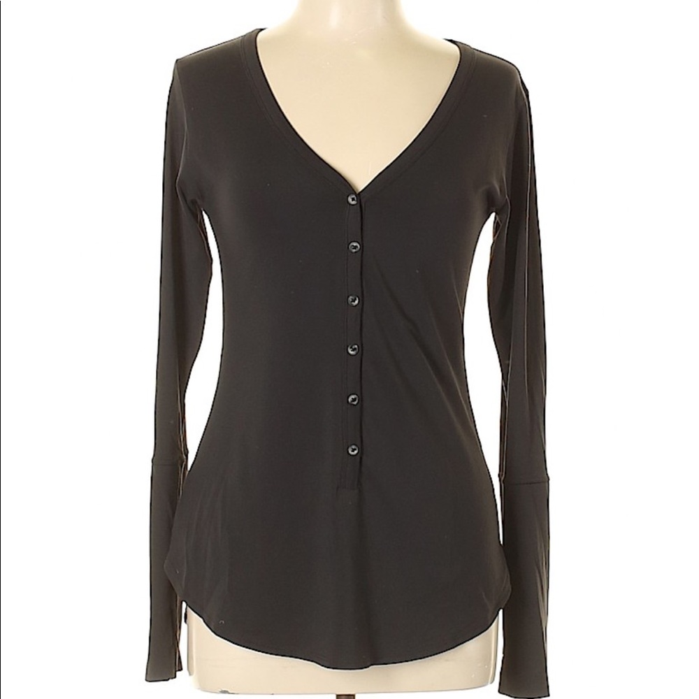 Work sweat play Henley size Large